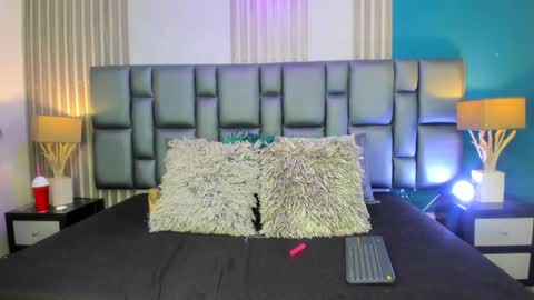 Snapshot of ashleyhiil2 chatting on 4, 2, 2025 AshleyHill online show from 4, 2, 2025