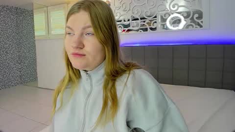 Snapshot of ashleyjonse chatting on 19, 1, 2026 AshleyJonse online show from 19, 1, 2026