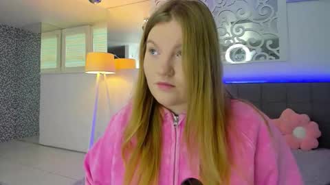 Snapshot of ashleyjonse chatting on 18, 2, 2026 AshleyJonse online show from 18, 2, 2026