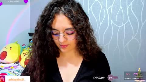 .. Ashley .. online show from 2, 1, 2025