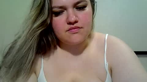 Snapshot of ashleyrosee_ chatting on 21, 7, 2026 Anite online show from 21, 7, 2026