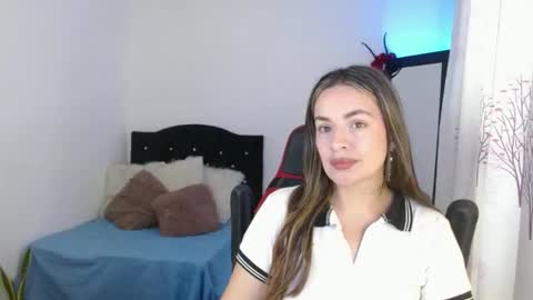 Snapshot of ashleyt1998 chatting on 30, 4, 2026 ASHLEY online show from 30, 4, 2026