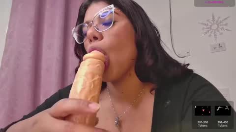Snapshot of ashleyy18__ chatting on 9, 2, 2025 Ashleyy18   online show from 9, 2, 2025