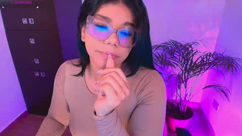 Snapshot of ashleyy18__ chatting on 15, 9, 2025 Ashleyy18   online show from 15, 9, 2025