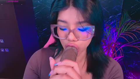 Snapshot of ashleyy18__ chatting on 18, 9, 2025 Ashleyy18   online show from 18, 9, 2025