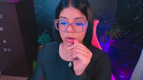 Snapshot of ashleyy18__ chatting on 26, 9, 2025 Ashleyy18   online show from 26, 9, 2025