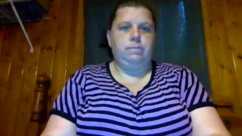 Snapshot of ashlie318 chatting on 12, 6, 2026 Diamond3654 online show from 12, 6, 2026