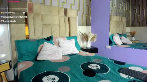 Snapshot of ashly_ruiz chatting on 7, 7, 2026 ASHLY online show from 7, 7, 2026