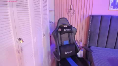 ashlye_miller_ online show from 19, 2, 2025