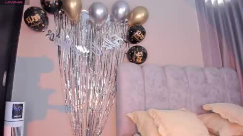 Snapshot of ashlye_stone chatting on 21, 4, 2026 Paula Baleta online show from 21, 4, 2026