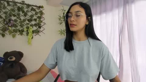 Camila online show from 14, 10, 2025