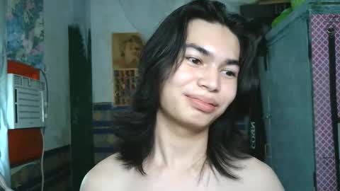 asian_babyboi online show from 11, 4, 2026