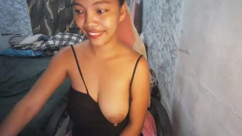 Snapshot of asian_janeth chatting on 4, 4, 2026 im janeth single mom online show from 4, 4, 2026