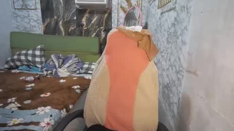 Snapshot of asian_janeth chatting on 14, 4, 2026 im janeth single mom online show from 14, 4, 2026