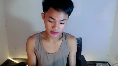 asian_lover05 online show from 16, 3, 2026