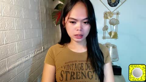 Snapshot of asian_pretty143 chatting on 21, 7, 2026 asian_pretty143 online show from 21, 7, 2026