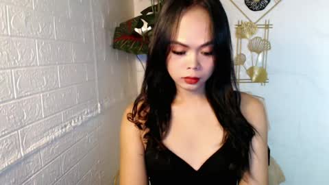Snapshot of asian_pretty143 chatting on 23, 7, 2026 asian_pretty143 online show from 23, 7, 2026