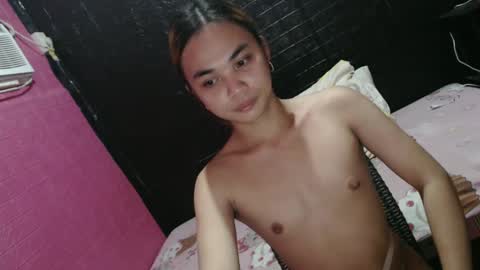 Snapshot of asian_reyshell chatting on 23, 2, 2025 Reyshell online show from 23, 2, 2025