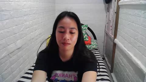 Snapshot of asian_sexydimples chatting on 21, 1, 2025 Trixie online show from 21, 1, 2025
