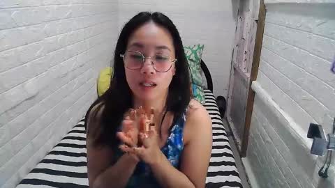 Snapshot of asian_sexydimples chatting on 13, 2, 2025 Trixie online show from 13, 2, 2025