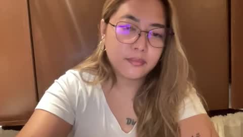 Snapshot of asianbunny10 chatting on 30, 4, 2026 Curvy online show from 30, 4, 2026