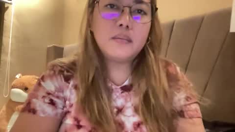 Snapshot of asianbunny10 chatting on 6, 6, 2026 Curvy online show from 6, 6, 2026