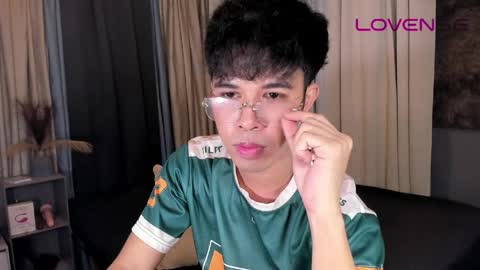 asiancum_peter online show from 28, 5, 2026