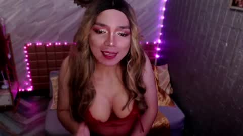 Snapshot of asiandollxxx4u chatting on 30, 4, 2026 BELLA NOTCH online show from 30, 4, 2026