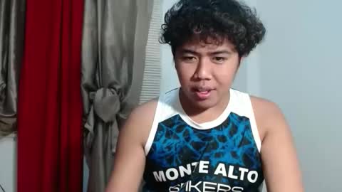 Snapshot of asianharddick00 chatting on 25, 5, 2026 asianharddick00 online show from 25, 5, 2026