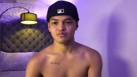 VICTORIA SCOTT online show from 20, 4, 2026