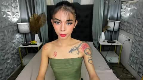 Snapshot of asianprettypetite chatting on 5, 12, 2024 CHESKA online show from 5, 12, 2024