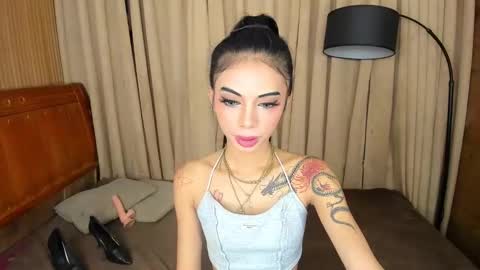 Snapshot of asianprettypetite chatting on 7, 2, 2025 CHESKA online show from 7, 2, 2025