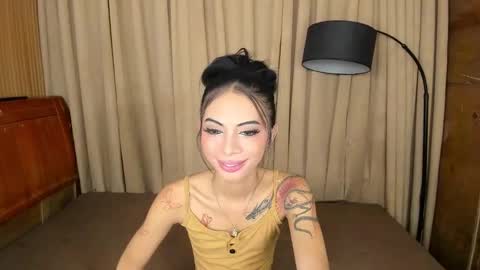 Snapshot of asianprettypetite chatting on 13, 2, 2025 CHESKA online show from 13, 2, 2025