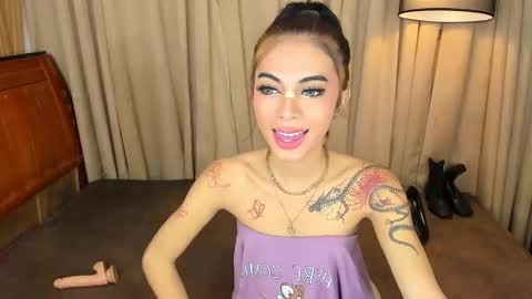 Snapshot of asianprettypetite chatting on 11, 3, 2025 CHESKA online show from 11, 3, 2025