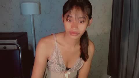 kisses online show from 25, 2, 2026