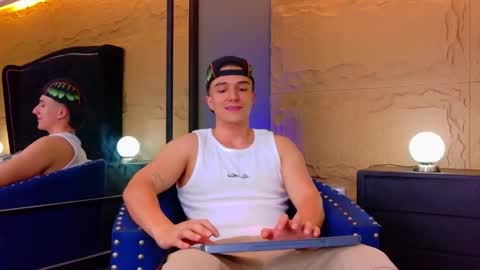 Snapshot of aslanfox_ chatting on 2, 5, 2026 Aslan online show from 2, 5, 2026