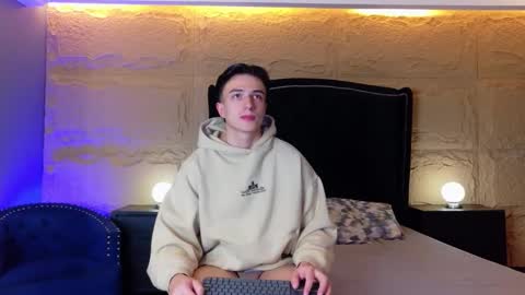 Snapshot of aslanfox_ chatting on 8, 5, 2026 Aslan online show from 8, 5, 2026