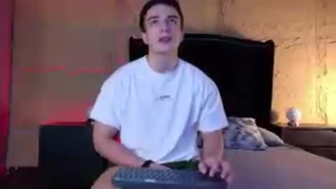 Snapshot of aslanfox_ chatting on 13, 6, 2026 Aslan online show from 13, 6, 2026