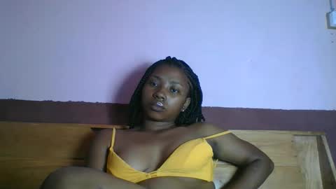 asmiraa online show from 15, 4, 2026