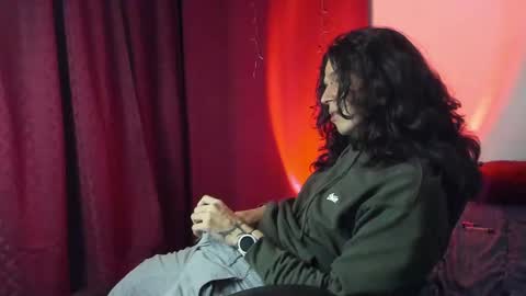 asmodeuszz online show from 4, 12, 2024