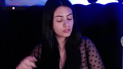 Snapshot of aspenruss chatting on 1, 3, 2025 online show from 1, 3, 2025