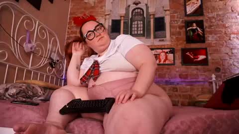 Snapshot of assgives chatting on 16, 5, 2026 Eva online show from 16, 5, 2026
