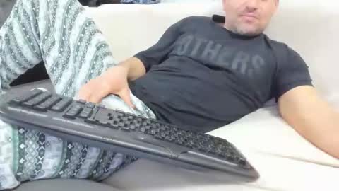 Snapshot of asshunnter chatting on 19, 12, 2025 MARCO online show from 19, 12, 2025