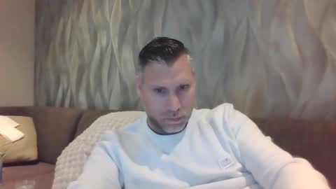 Snapshot of assmani28 chatting on 28, 2, 2025 Assmani28 online show from 28, 2, 2025