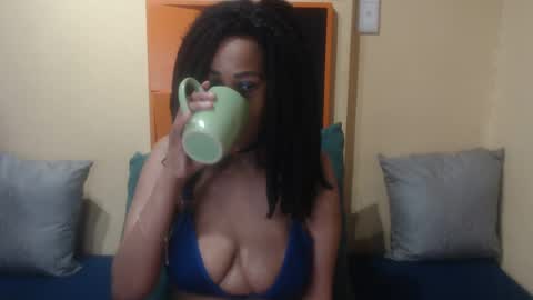 Snapshot of assseductress43 chatting on 26, 7, 2026 assseductress43 online show from 26, 7, 2026