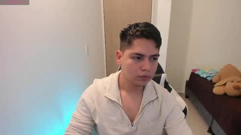 Snapshot of asta_kuro chatting on 25, 4, 2026 Asta Kuno online show from 25, 4, 2026