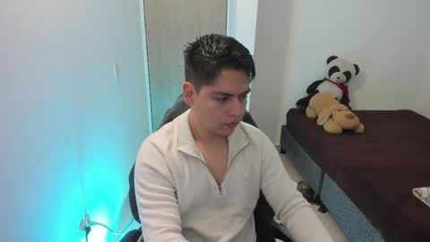 Snapshot of asta_kuro chatting on 1, 5, 2026 Asta Kuno online show from 1, 5, 2026