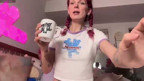 Snapshot of astorialove chatting on 12, 1, 2026 AstoriaLove online show from 12, 1, 2026