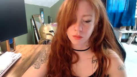 Snapshot of astraeasiren chatting on 5, 6, 2026 AstraeaSiren online show from 5, 6, 2026