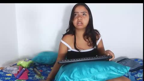 Snapshot of astridvagina18 chatting on 29, 12, 2024 ASTRID online show from 29, 12, 2024